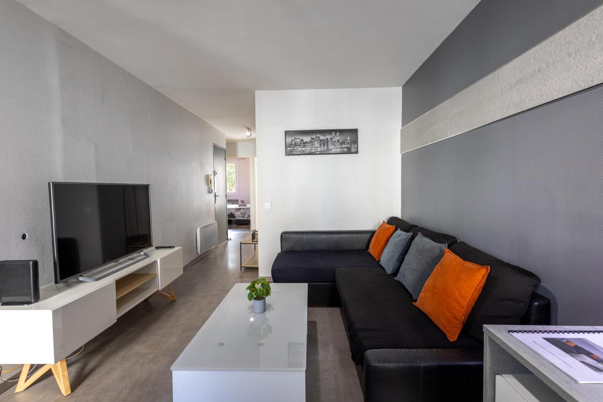L'Eveche - T3 Spacieux & Traversant En Hypercentre Castres  Luaran gambar